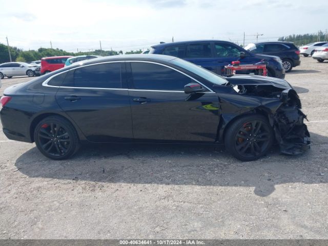 1G1ZD5ST0NF212054 Chevrolet Malibu Fwd Lt