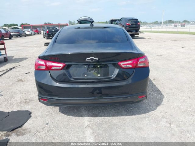 1G1ZD5ST0NF212054 Chevrolet Malibu Fwd Lt