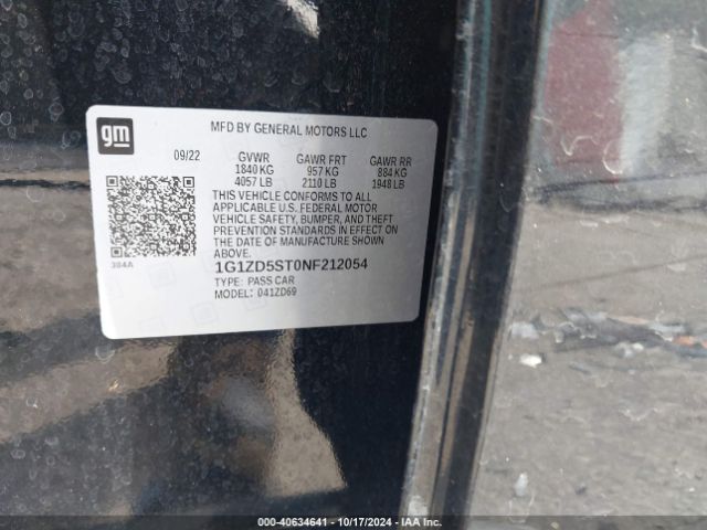 1G1ZD5ST0NF212054 Chevrolet Malibu Fwd Lt