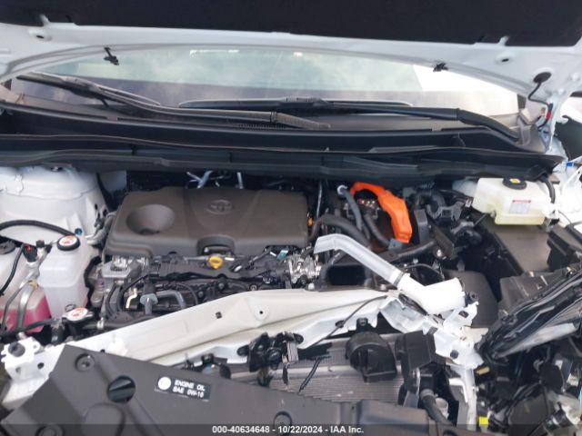 5TDKSKFC9RS145533 Toyota SIENNA LE