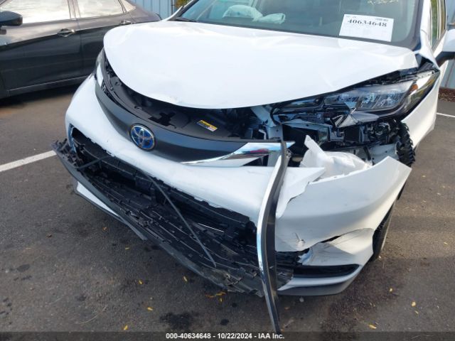 5TDKSKFC9RS145533 Toyota SIENNA LE