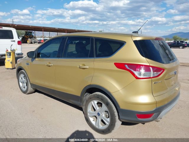 1FMCU0GXXEUD72672 Ford ESCAPE SE