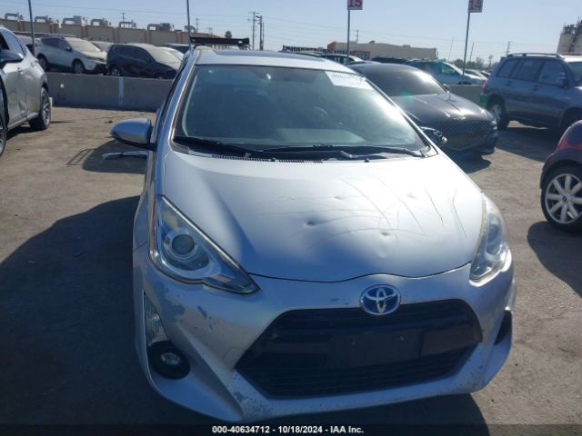 JTDKDTB35F1095874 Toyota Prius C Four