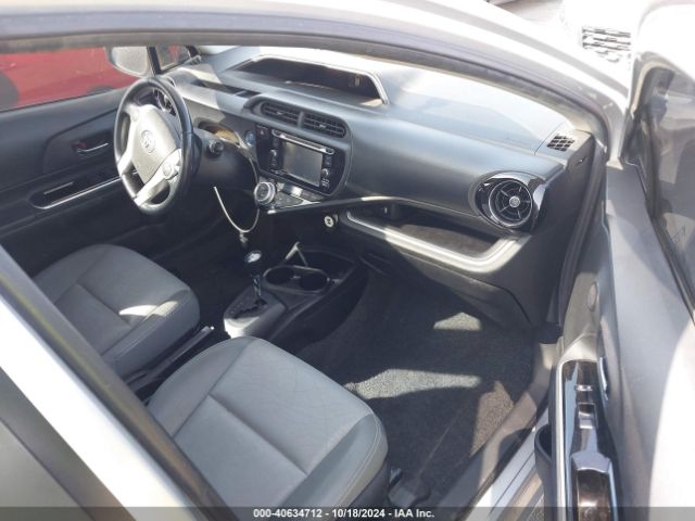 JTDKDTB35F1095874 Toyota Prius C Four
