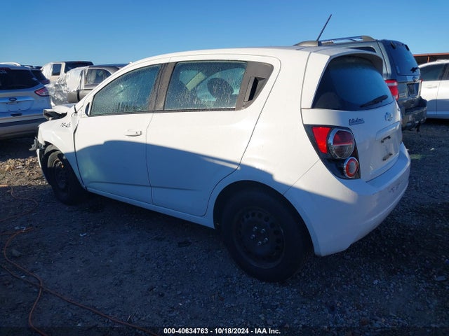 Chevrolet Sonic Ls Auto 2016 1G1JA6SH9G4124058 Image 3