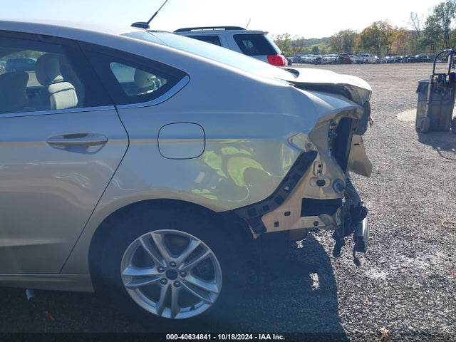 Ford FUSION SE 2018 3FA6P0HD6JR174319 Image 17
