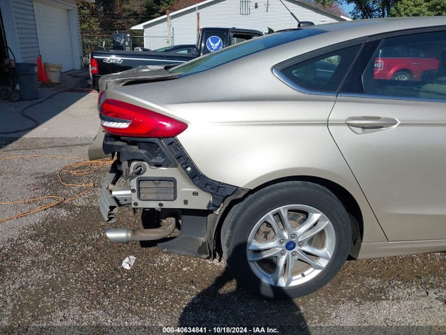 Ford FUSION SE 2018 3FA6P0HD6JR174319 Image 18