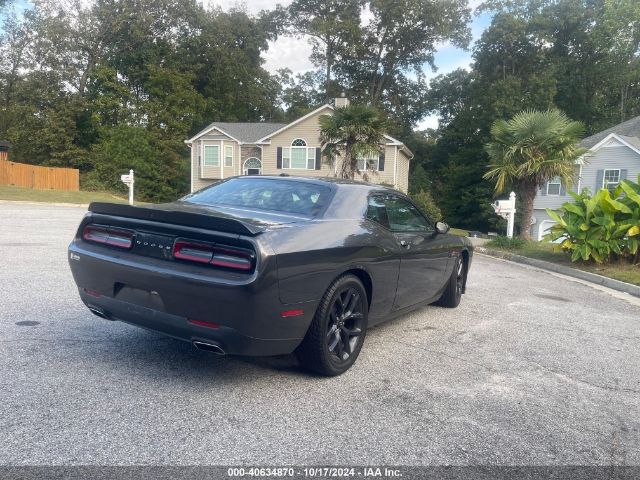 2C3CDZJG4KH667903 Dodge Challenger Gt