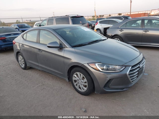 2018 5NPD74LF0JH390686 main image