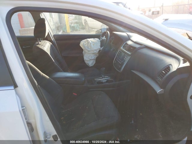 1N4AL3APXJC208949 Nissan Altima 2.5 S