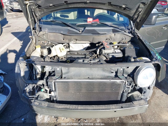 1C4NJPBA1FD285388 Jeep Patriot Sport