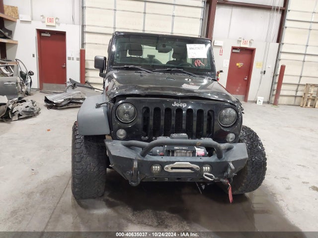 1C4AJWAGXEL319332 Jeep Wrangler Sport