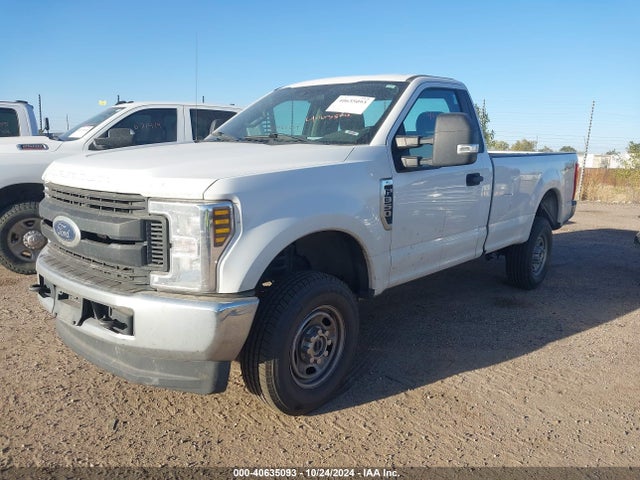 Ford F-350 Xl 2019 1FTBF3B69KEE05810 Image 2