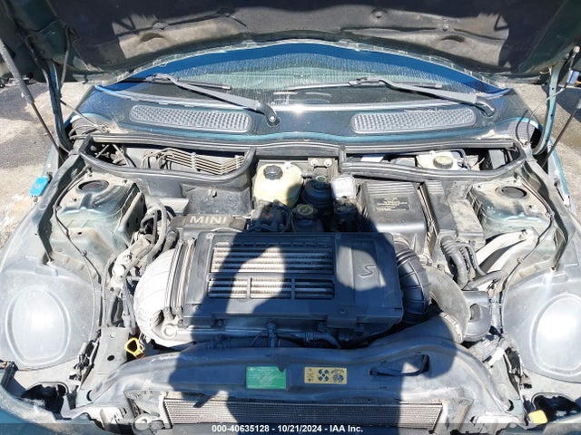 2005 MINI COOPER S WMWRE33475TG95706 Photo 9