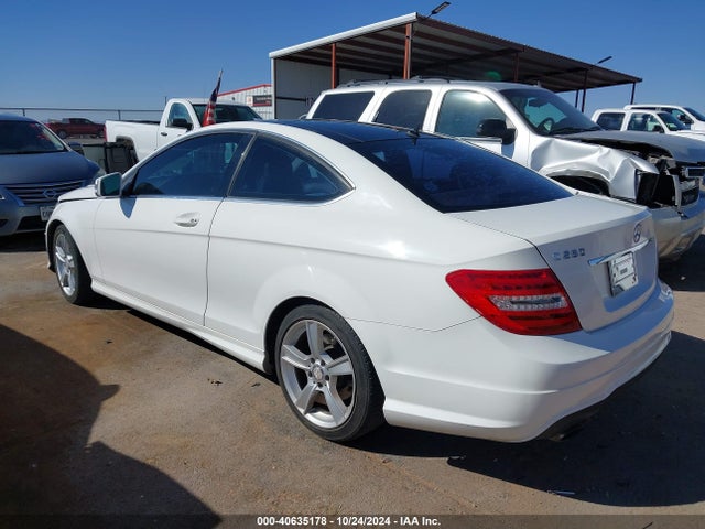 WDDGJ4HB6EG261730 Mercedes-Benz C 250