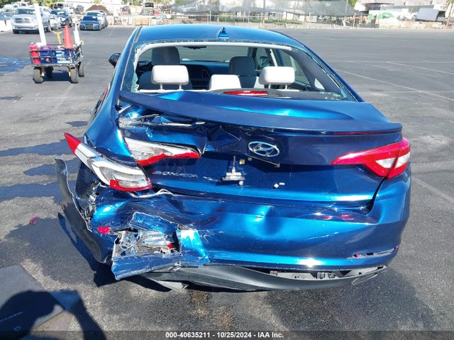 Hyundai SONATA SE 2016 5NPE24AF2GH280141 Image 16