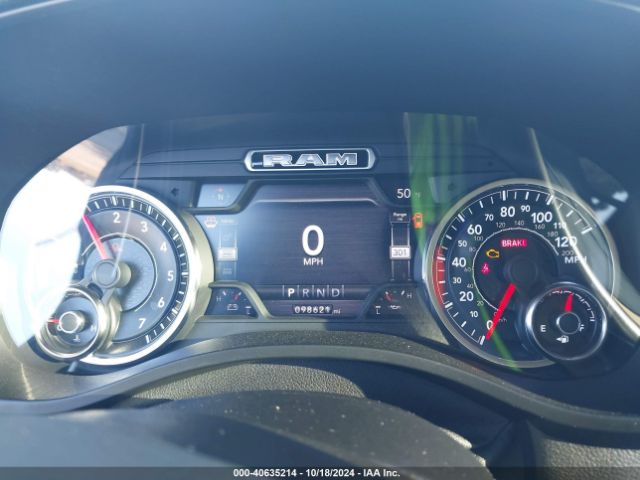 1C6RREJG3KN813299 RAM 1500 Laramie  4x2 5'7 Box