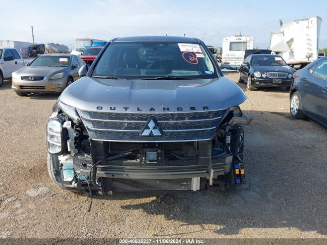 JA4J3UA89PZ059555 Mitsubishi Outlander Se 2.5 2wd