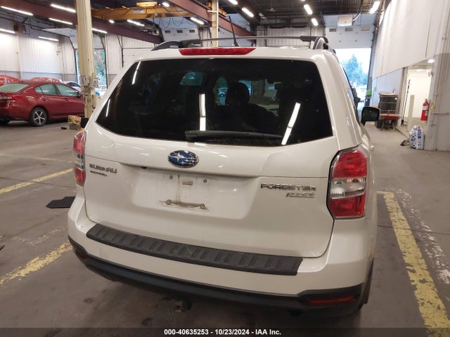 Subaru Forester 2.5i Premium 2015 JF2SJAFC5FH408678 Image 17