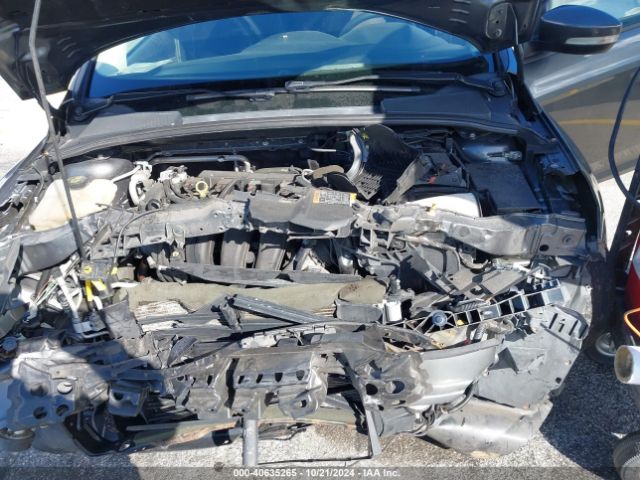 1FADP3F29FL200606 Ford FOCUS SE