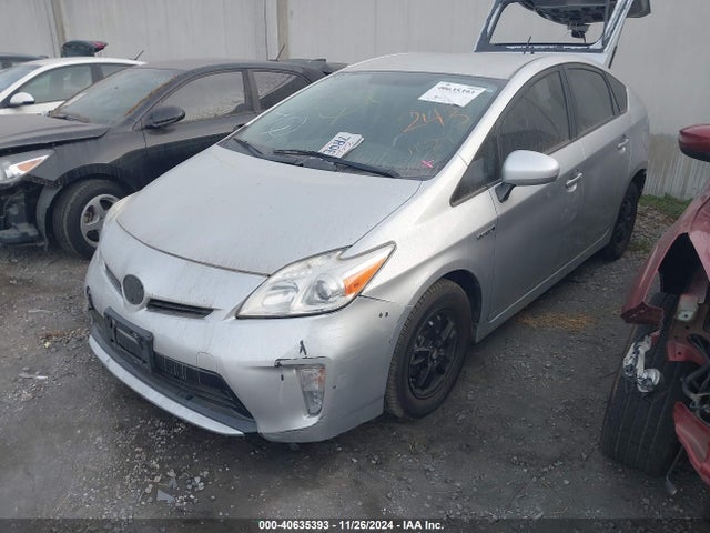 JTDKN3DU4F1990050 Toyota Prius Three