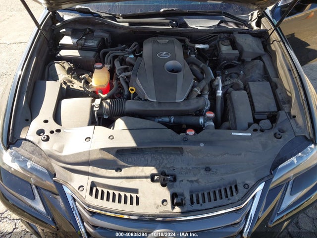 JTHBA1BL8GA000821 Lexus GS 200T