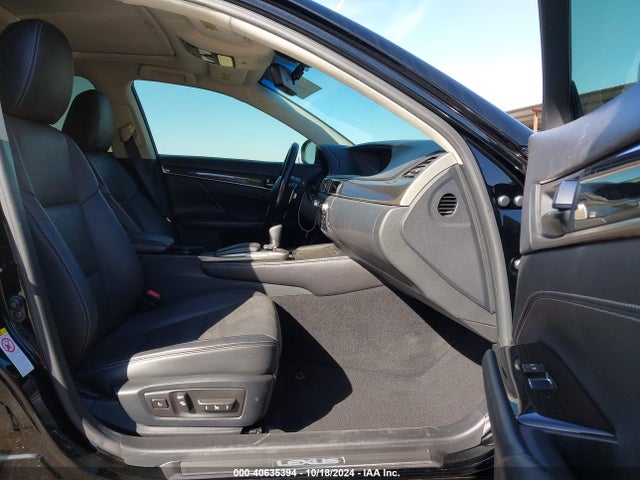 JTHBA1BL8GA000821 Lexus GS 200T