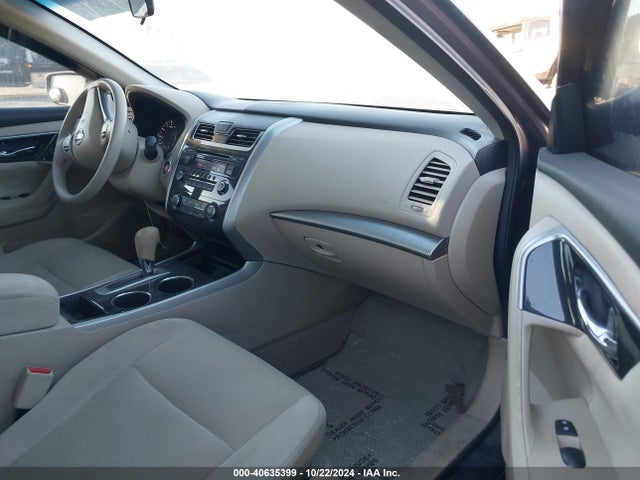 Nissan Altima 2.5 S 2014 1N4AL3AP5EC153915 Image 5