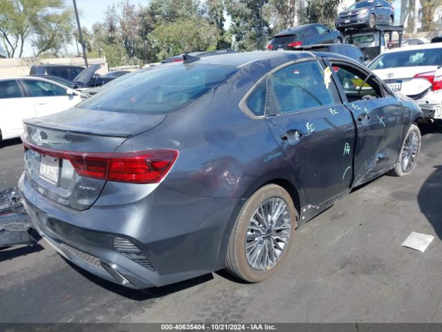 3KPF54AD8RE755325 KIA Forte Gt-line