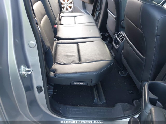 Honda Ridgeline Rtl-t 2017 5FPYK3F60HB011014 Image 8