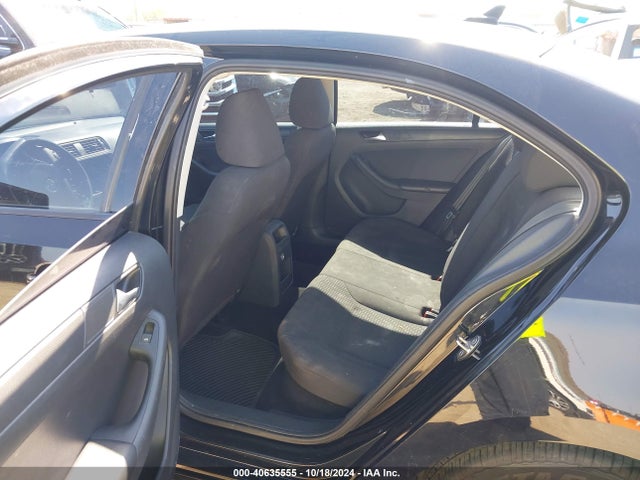3VW2K7AJ9FM322125 Volkswagen Jetta 2.0l S
