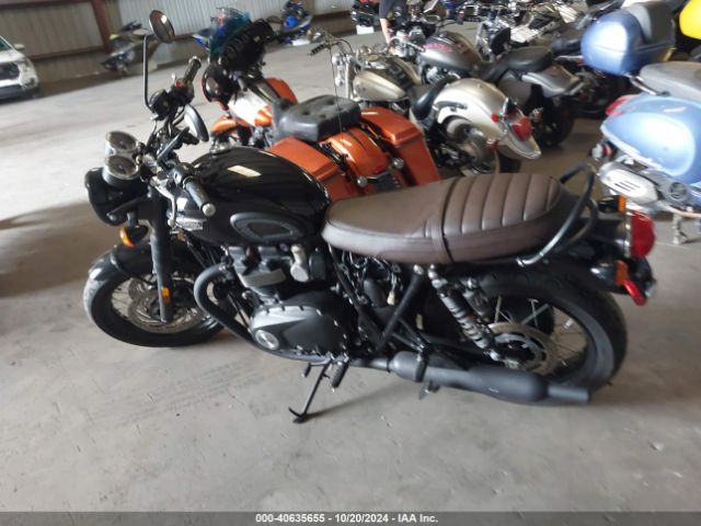 2017 TRIUMPH MOTORCYCLE BONNEVILLE SMTD40HL3HT822422 Photo 2