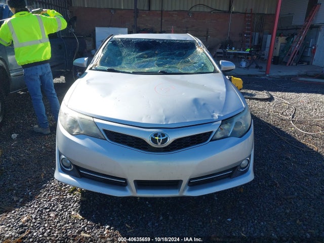 4T1BF1FK5EU389347 Toyota CAMRY SE