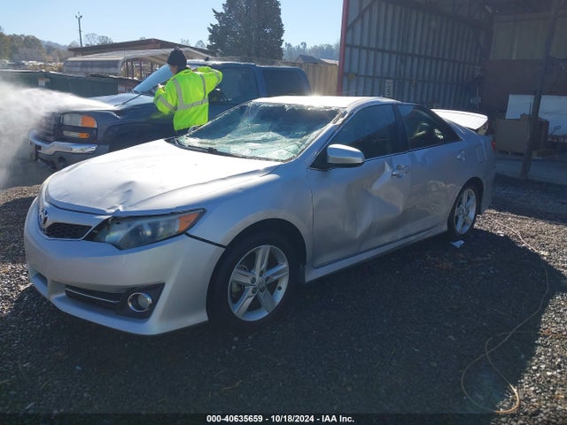 4T1BF1FK5EU389347 Toyota CAMRY SE