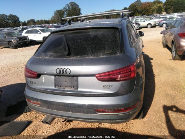 WA1BCCFS8HR008763 Audi Q3 2.0t Premium
