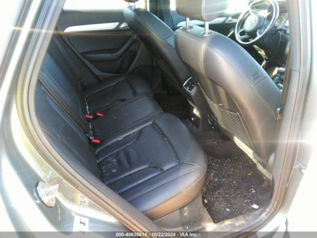 WA1BCCFS8HR008763 Audi Q3 2.0t Premium
