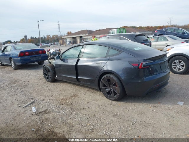 2024 TESLA MODEL 3 5YJ3E1ET2RF801101 Photo 2