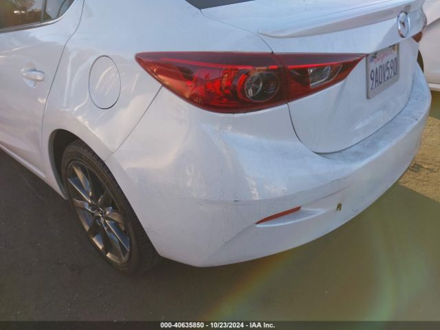 3MZBN1V31JM203137 Mazda Mazda3 Touring