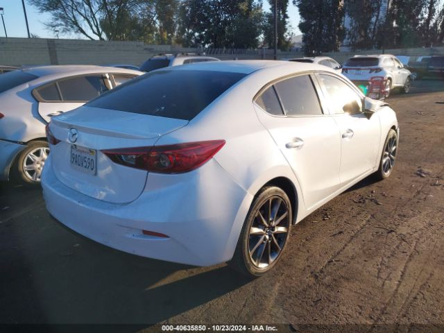 3MZBN1V31JM203137 Mazda Mazda3 Touring