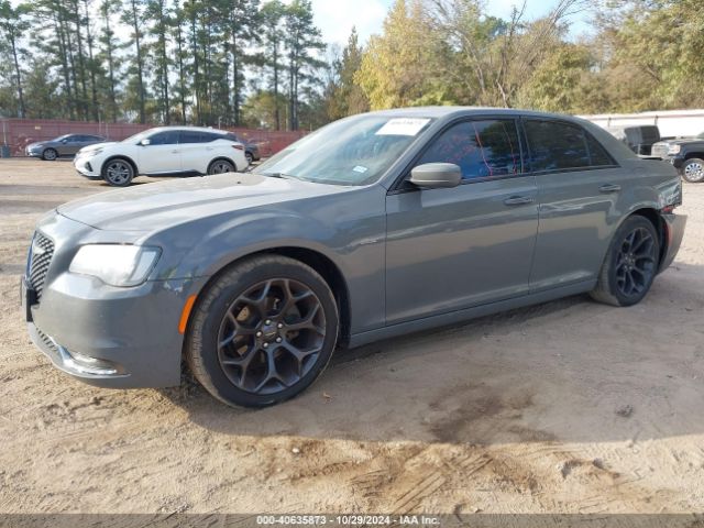 2C3CCABG9KH516204 Chrysler 300 300s