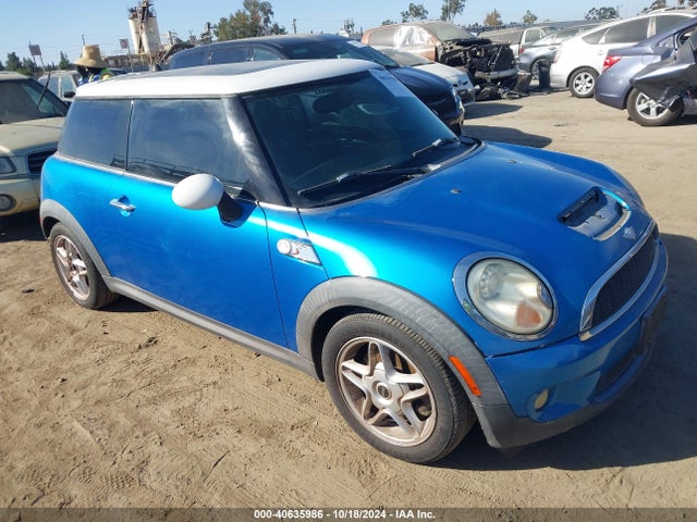 2007 MINI COOPER S WMWMF73597TL88660 Photo 0