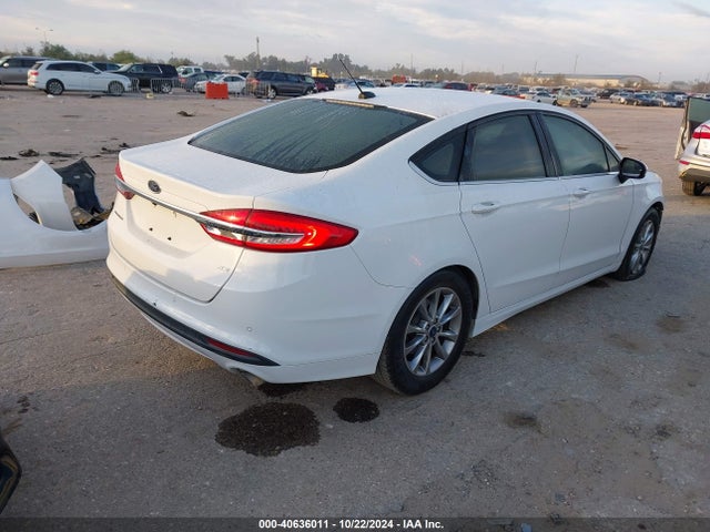 Ford FUSION SE 2017 3FA6P0H79HR406853 Image 4