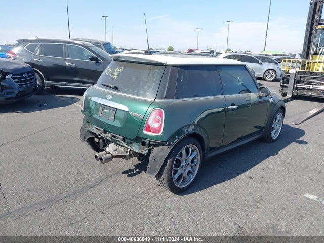 2011 MINI COOPER S WMWSV3C56BTY20259 Photo 3