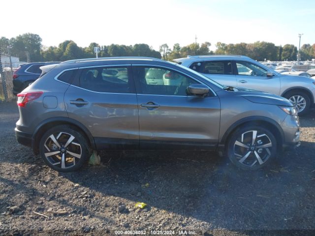 JN1BJ1CW4NW495225 Nissan Rogue Sport Sl Awd Xtronic Cvt
