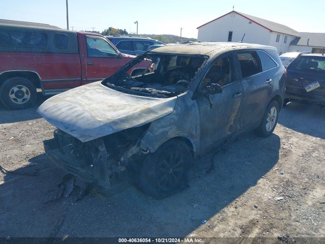 KIA Sorento 2.4l Lx 2019 5XYPGDA35KG499708 Image 2