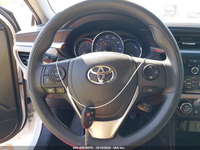 Toyota COROLLA LE 2016 5YFBURHE2GP540595 Image 11
