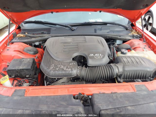 2C3CDZGG5JH245225 Dodge Challenger Gt Awd