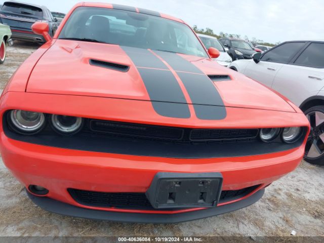 2C3CDZGG5JH245225 Dodge Challenger Gt Awd