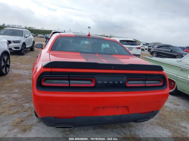 2C3CDZGG5JH245225 Dodge Challenger Gt Awd