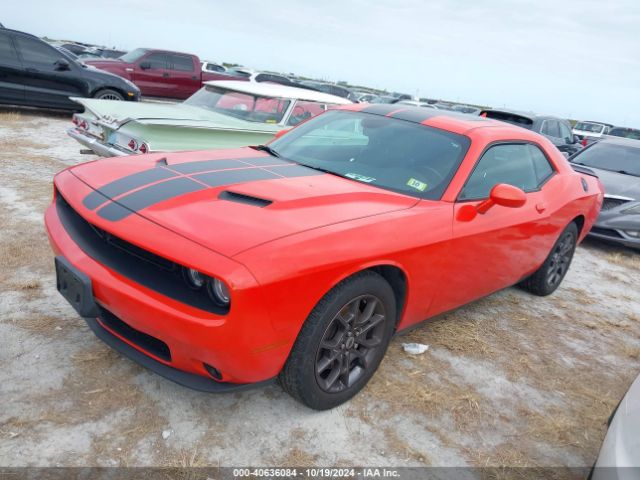 2C3CDZGG5JH245225 Dodge Challenger Gt Awd